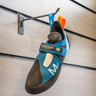 tenaya mastia climbing shoe