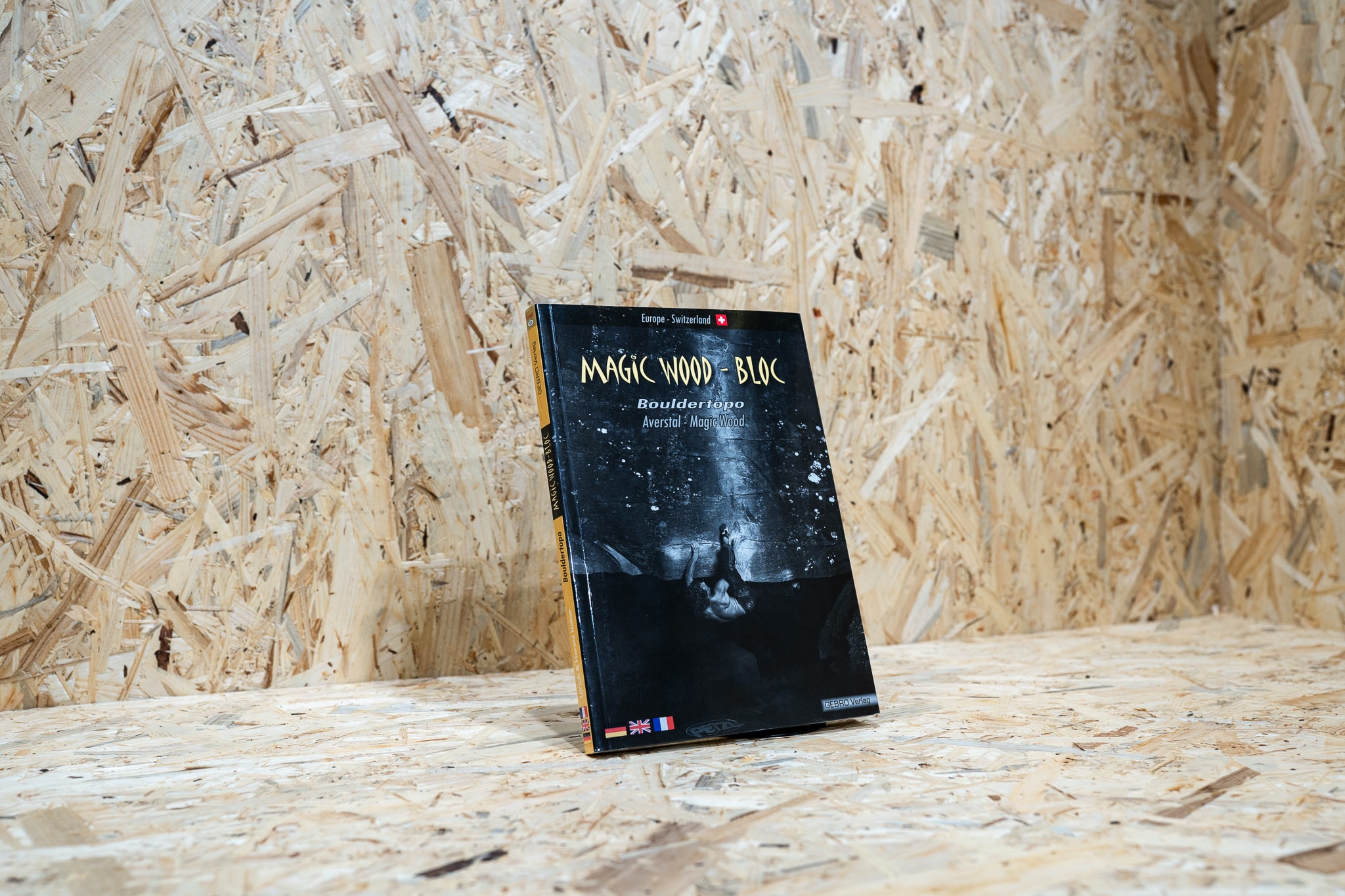 Magic Wood - Bloc: Bouldertopo, Averstal