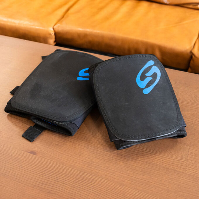 send slim knee pad